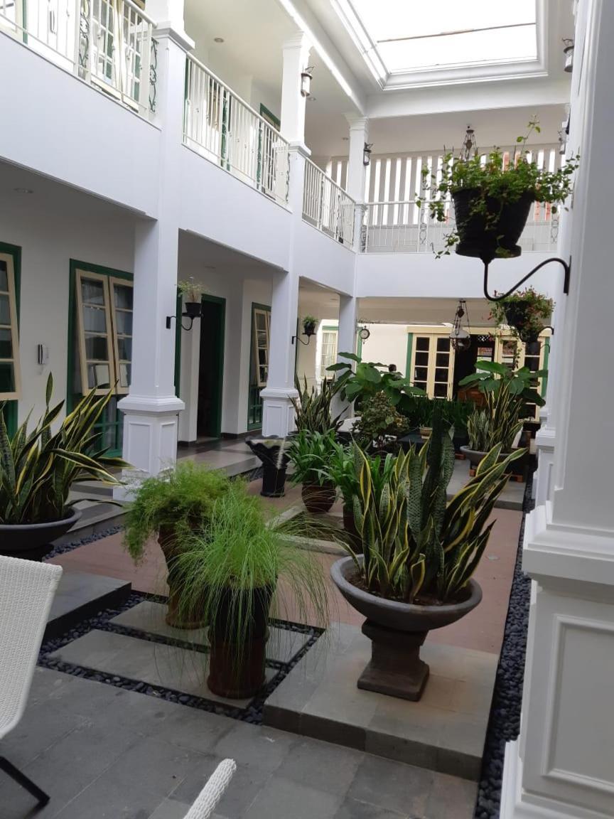 Rumah Jawa Guest House  Yogyakarta Bagian luar foto