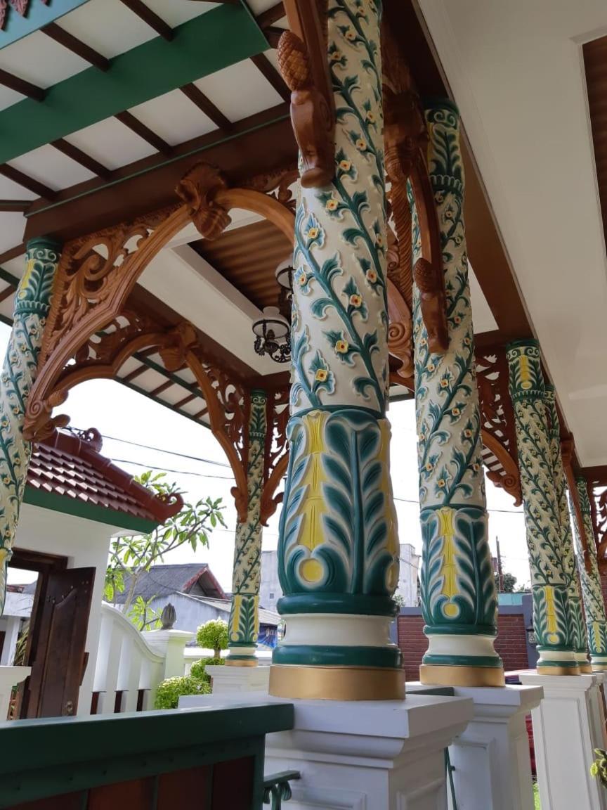 Rumah Jawa Guest House  Yogyakarta Bagian luar foto